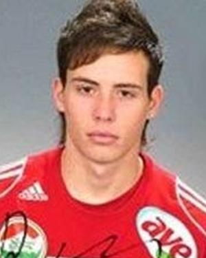 雷泽斯·朗迪雷泽 传奇的缔造与不朽的传承